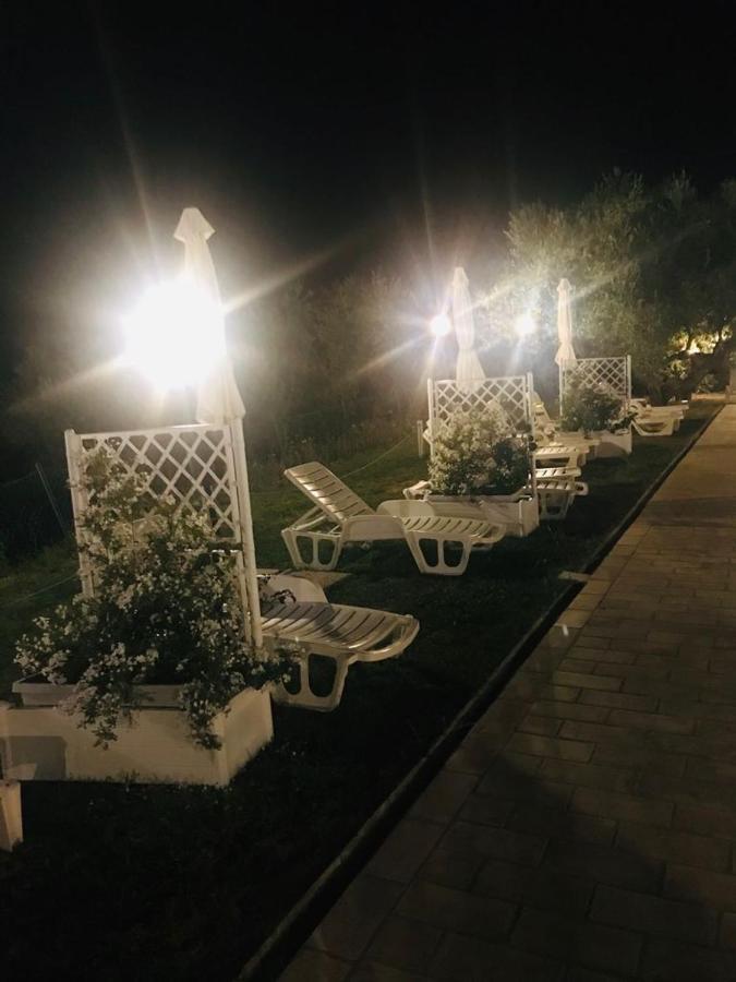 Agriturismo Il Portico Пенне Экстерьер фото